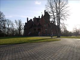 Guten Morgen Jaunmoku Pils (Burg)