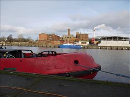 Hier wurde wohl ein Schlepper in Schweden gekauft und der Name überlackiert