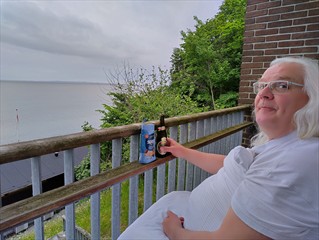 Da in Dänemark immer alles geschlossen hat, planen wir "chillen" auf dem Balkon