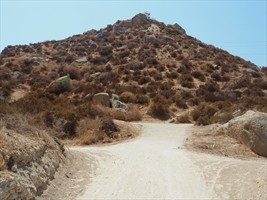 Die meinen doch wohl nicht da oben auf dem Berg?