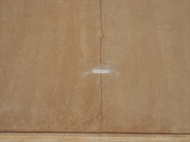 Diese Erdbebenschäden sind wohl schon länger her