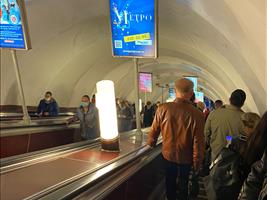 U-Bahnfahren kann man in Sankt Petersburg ohne Ende