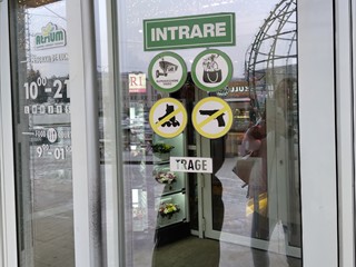 Aber Waffen bitte das nächste Mal draußen lassen ...