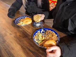 Für 3,50 ist das um Längen besser als man Streetfood bei uns bekommen kann